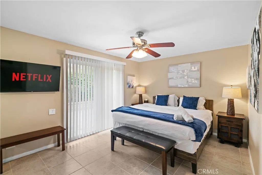 22611 Genova, Laguna Hills, California 92653 home-pic-17